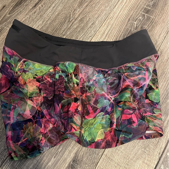 Lululemon Speed Up Mid-Rise Lined Short 4" Vivid Floral/Graphite Grey Sz 12 EUC - Picture 5 of 10